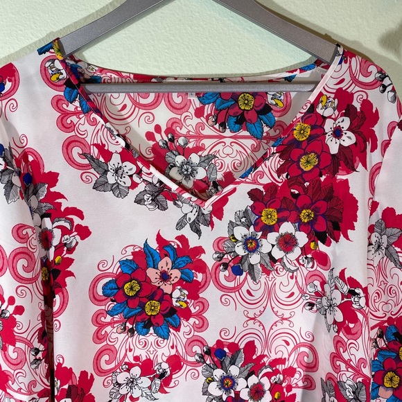 Violet + Claire Floral Kimono Style Loose Fitted Top Size L - Picture 2 of 6